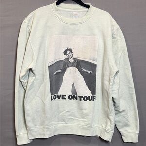 Harry Styles “Love On Tour” Crewneck – Unisex XL